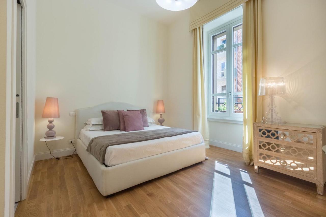 Bb22 Cagliari Hotel ภายนอก รูปภาพ